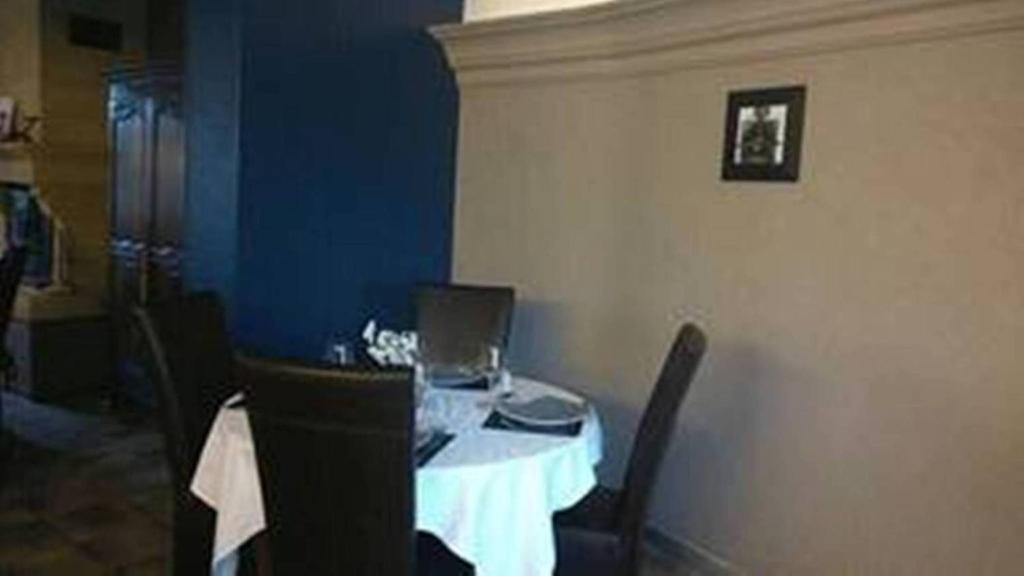 Auberge De Villequier Екстериор снимка